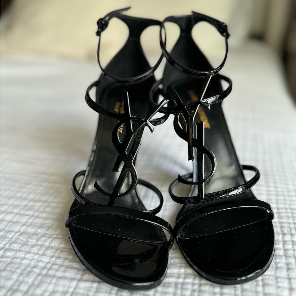 Yves Saint Laurent Cassandra Sandal Heels Patent Leather